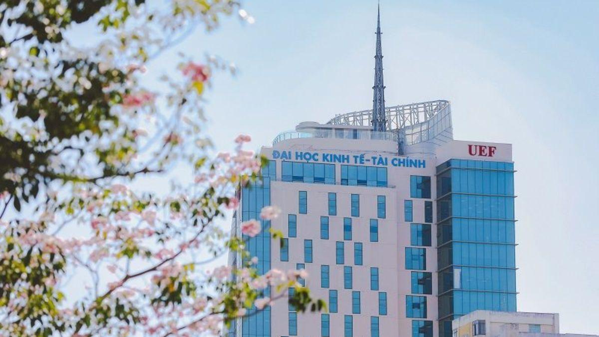 Trường Đại Học UEF
